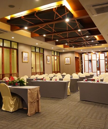 La Fleur Meeting Room